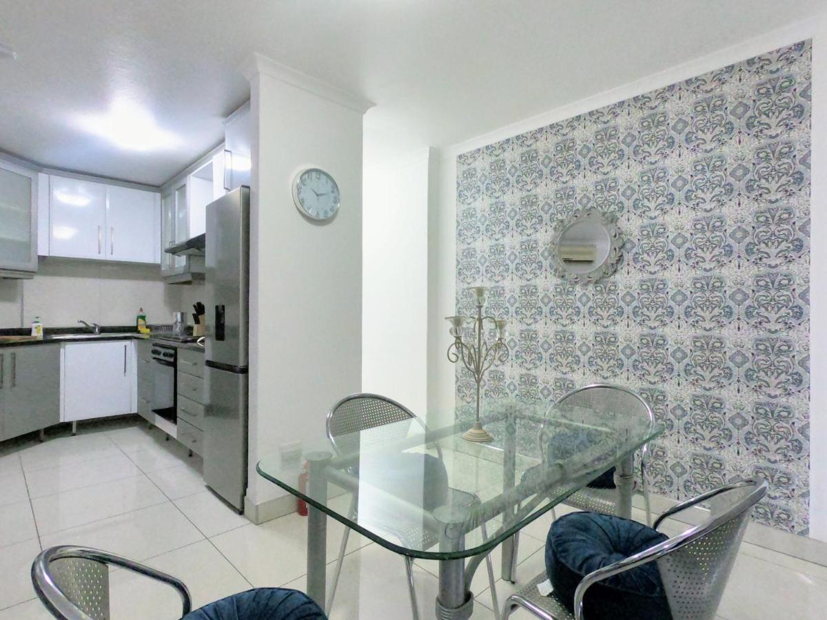 Stunning 2 Bed - Rooftop Braai Area - Sunset Views Дурбан Экстерьер фото