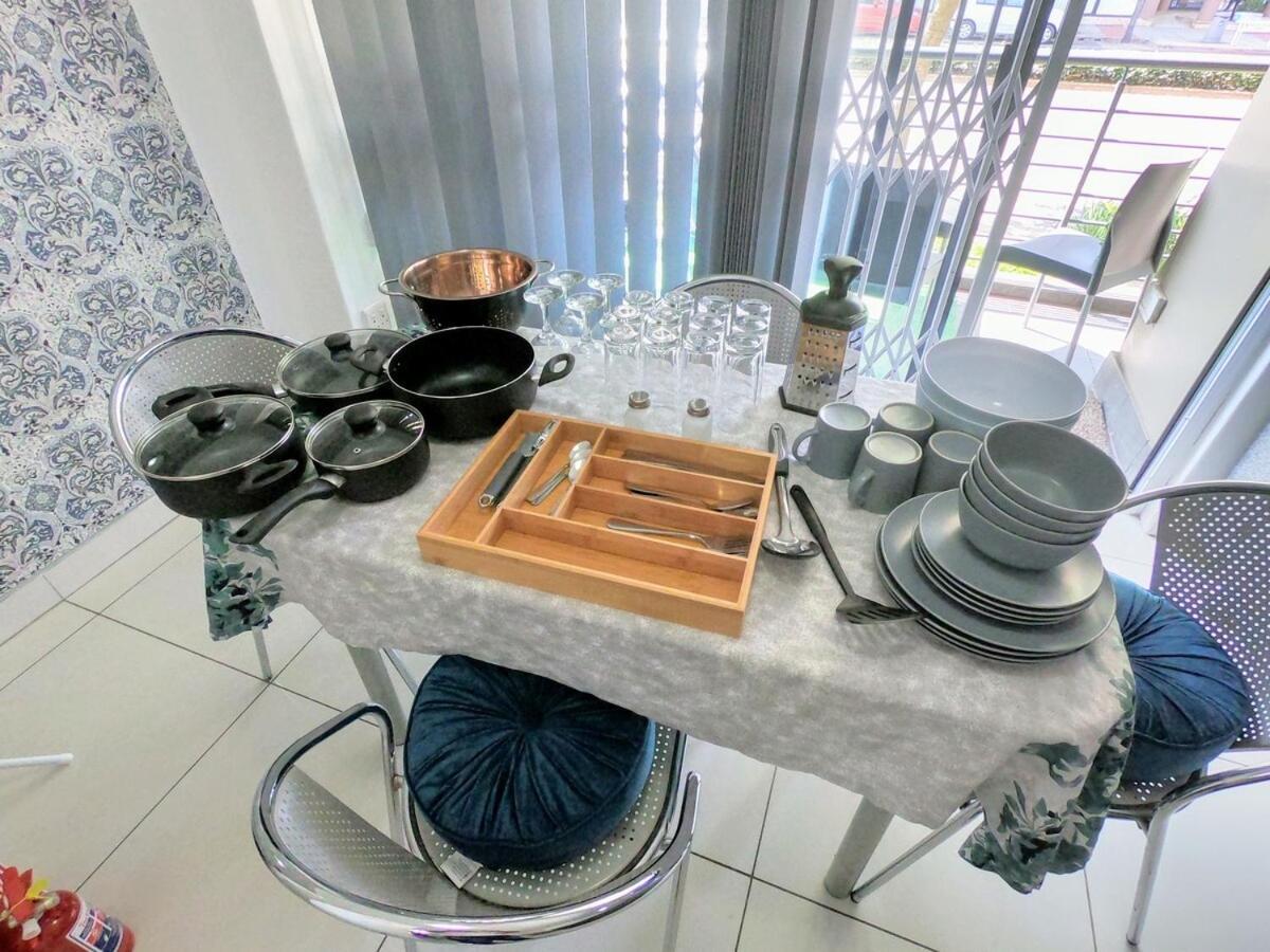 Stunning 2 Bed - Rooftop Braai Area - Sunset Views Дурбан Экстерьер фото