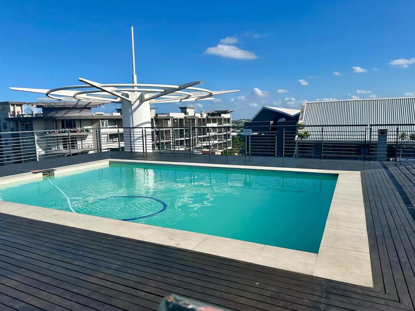 Stunning 2 Bed - Rooftop Braai Area - Sunset Views Дурбан Экстерьер фото